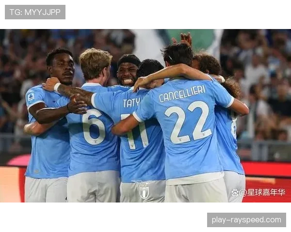 突发：拉齐奥vs萨索洛比赛因球迷投掷烟火中断15分钟